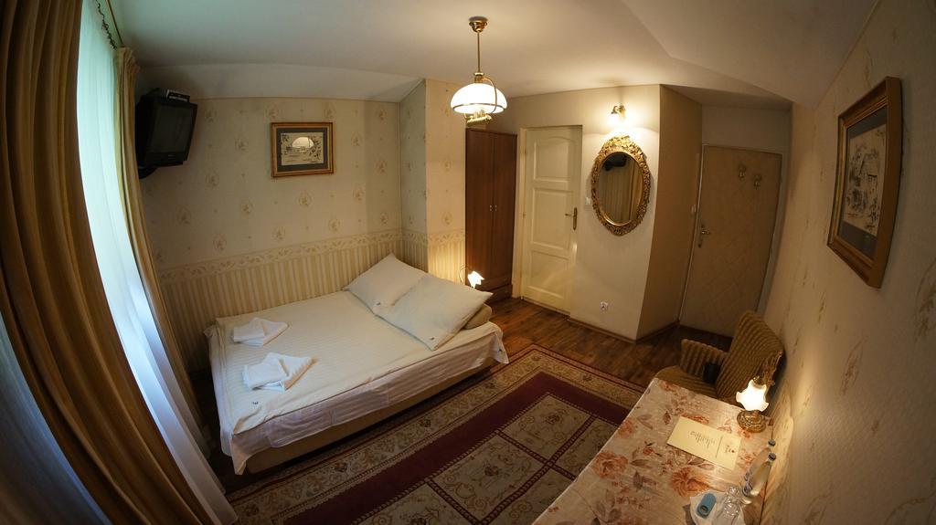 Florian Budget Rooms Krakow Oda fotoğraf